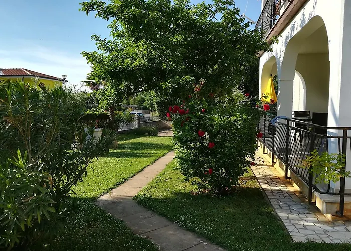 Διαμέρισμα Nina