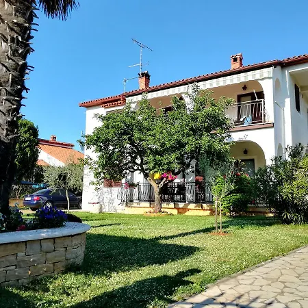 Nina * Poreč